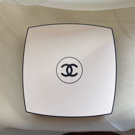 chanel le blanc compact powder|Chanel les beiges powder compact.